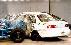 2000 Toyota Corolla